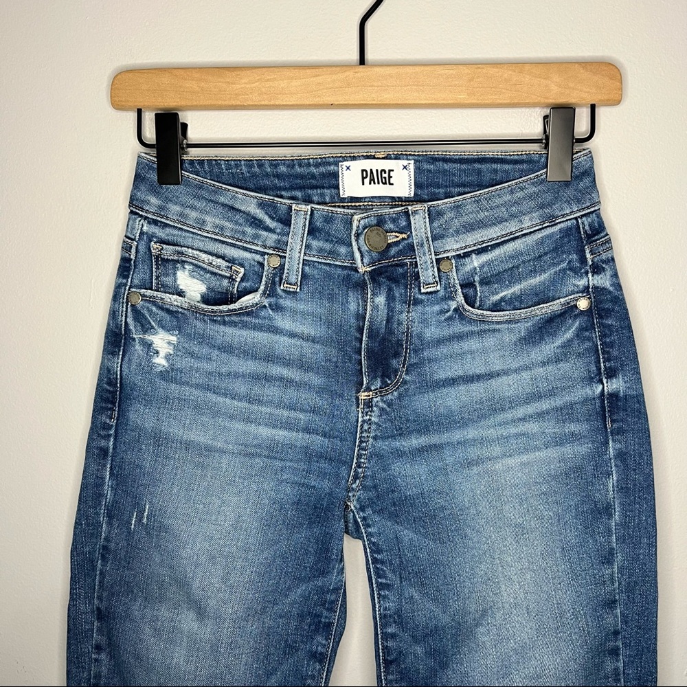 Paige Distressed Raw Hem Verdugo Ankle Jeans in Medium Wash Blue 24 - Picture 5 of 8